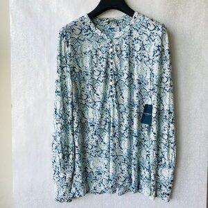 Lucky brand women Long Sleeve top   100% Viscose Size: M